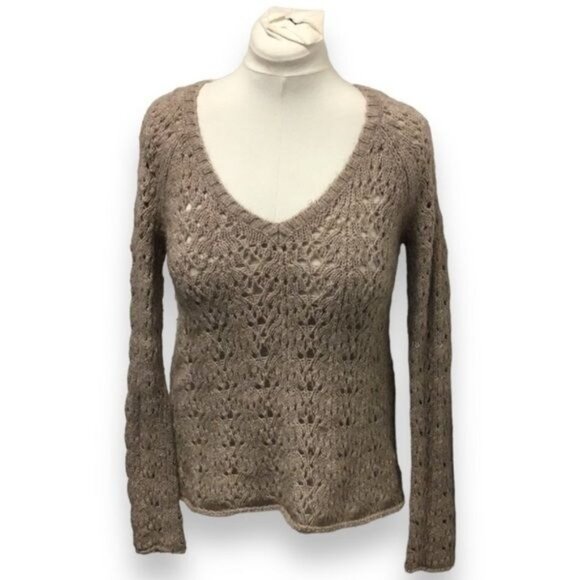 American Eagle Women’s V Neck Loose Knit Wool Blend Sweater, size M - Picture 3 of 11